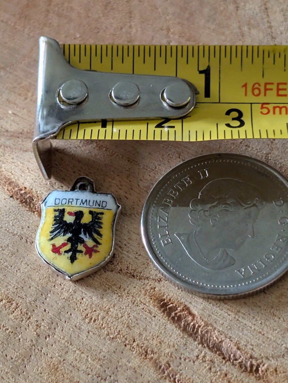Unbranded Yellow Dortmund Shield Wearable Charm Necklace Accessory Stamped 800